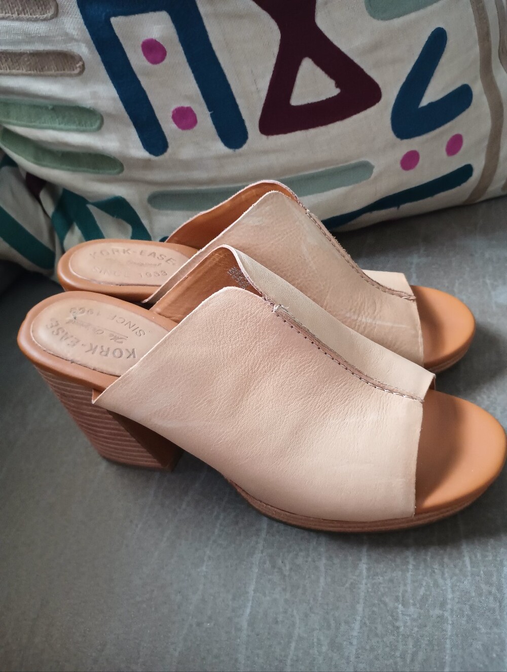 Kork-Ease Harlin women's open-toe mule sandals In natural nude tan leather Sz 10